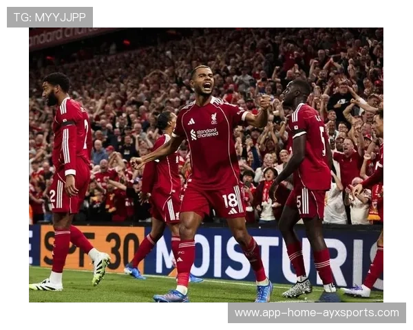 利物浦防线在高压下表现冷静,守住比分赢得胜利 利物浦防线在高压下表现冷静,守住比分赢得胜利