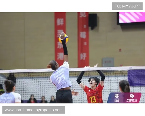 天津女排王倩扣球精准,助队稳住胜局 天津女排王倩扣球精准,助队稳住胜局